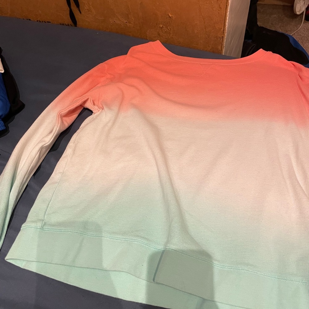 Long sleeve shirt